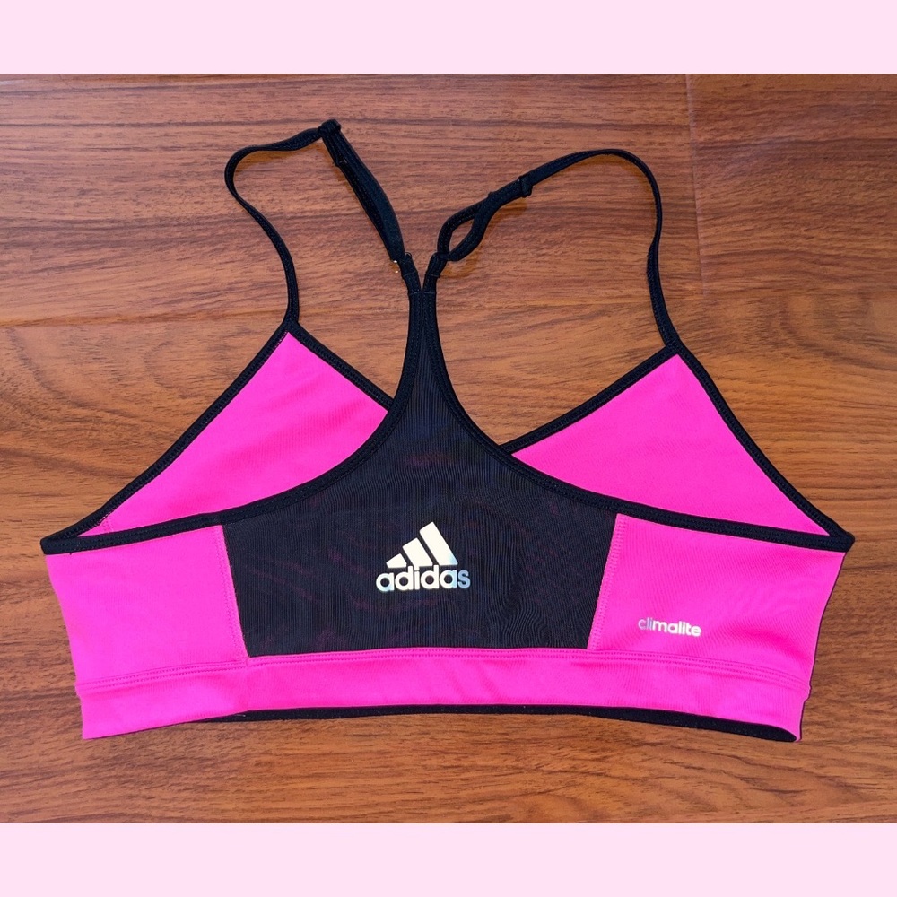 BRAND NEW ADIDAS NEON PINK SPORTS BRA